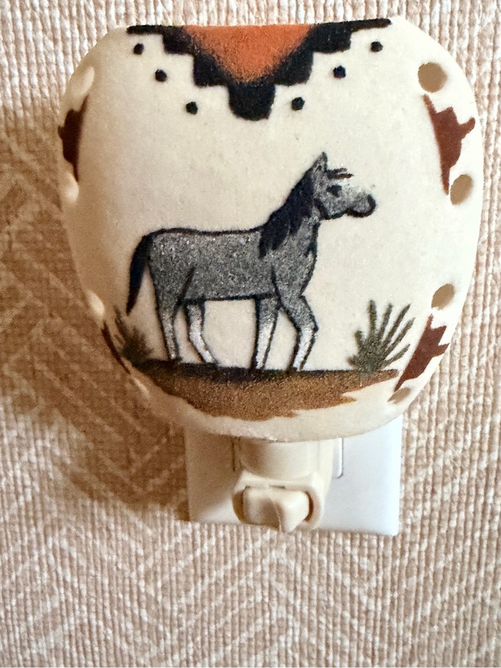 Navajo Hand-Painted Cream Horse Ceramic Wall Night Light